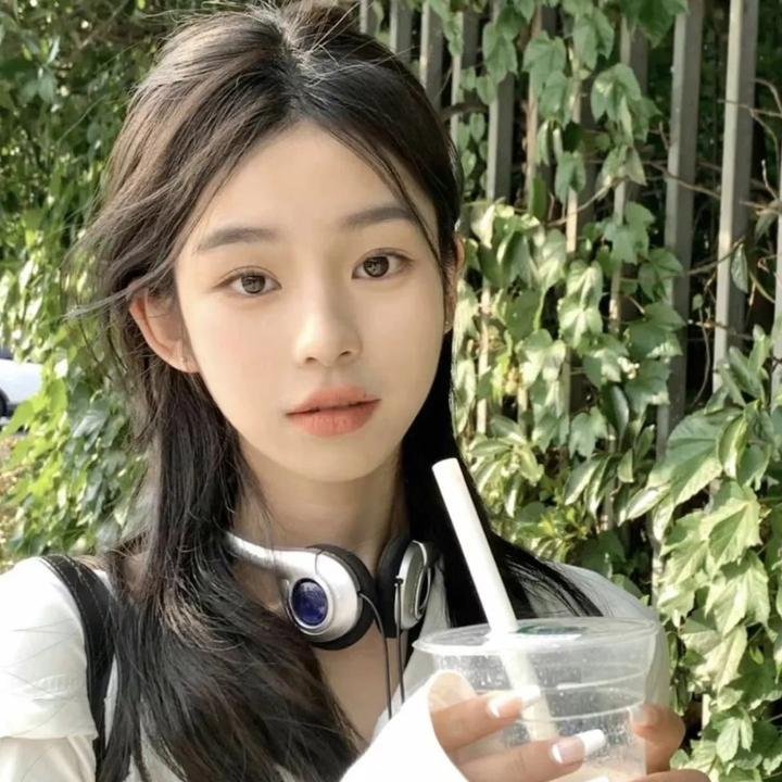 坠爱少女